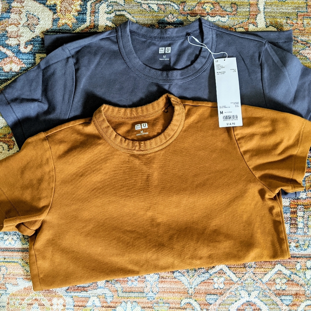 Uniqlo supima cotton tee